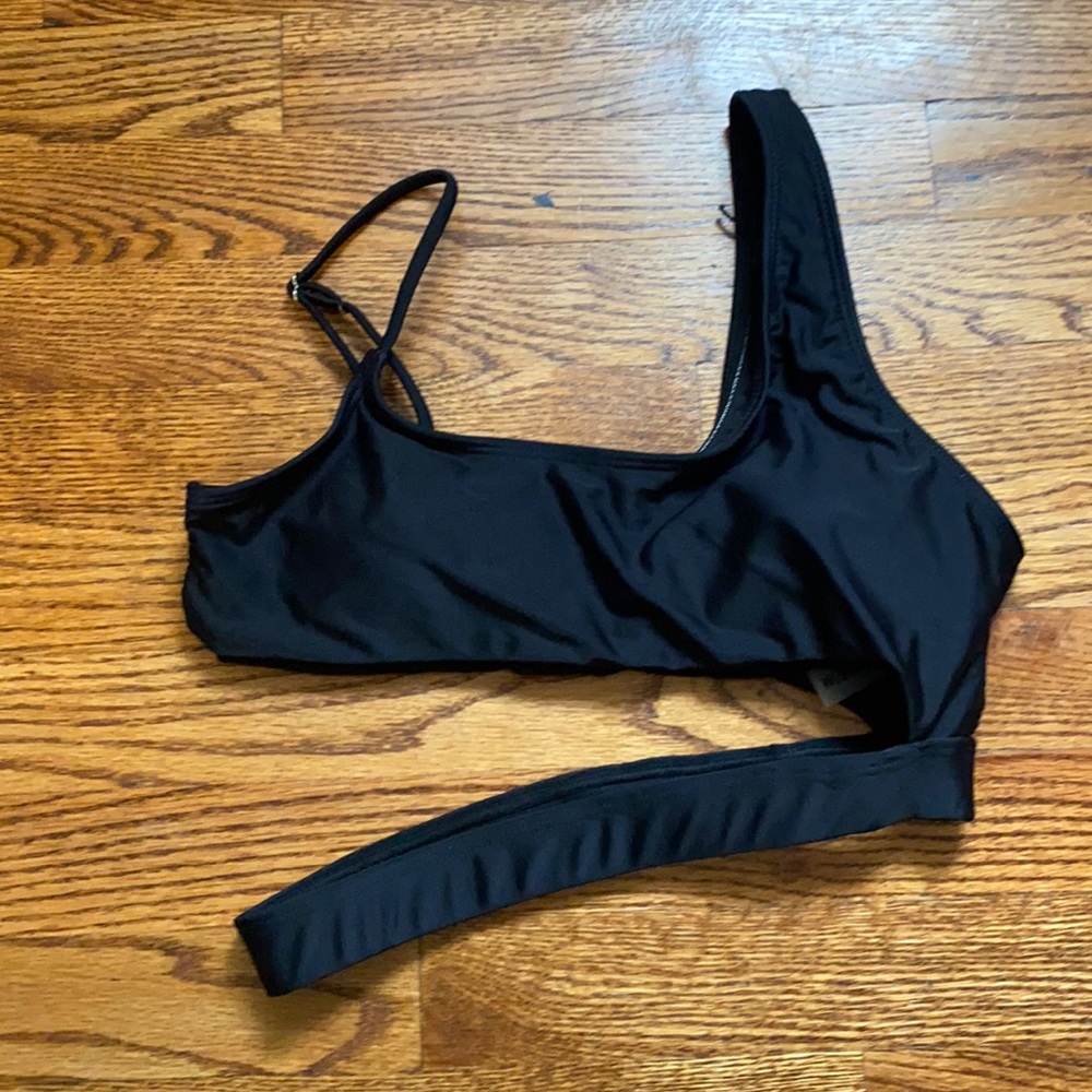 Shein bathing suit top (Small)